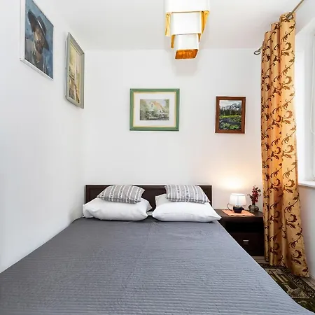 Apartment Economy - Baltycka 17b Z Grazazem Kolobrzeg